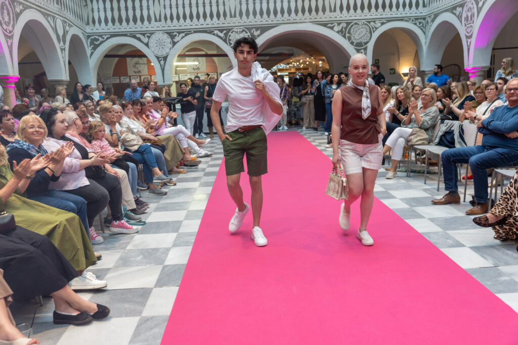 Charity Modenschau vonni charity modeschau 271