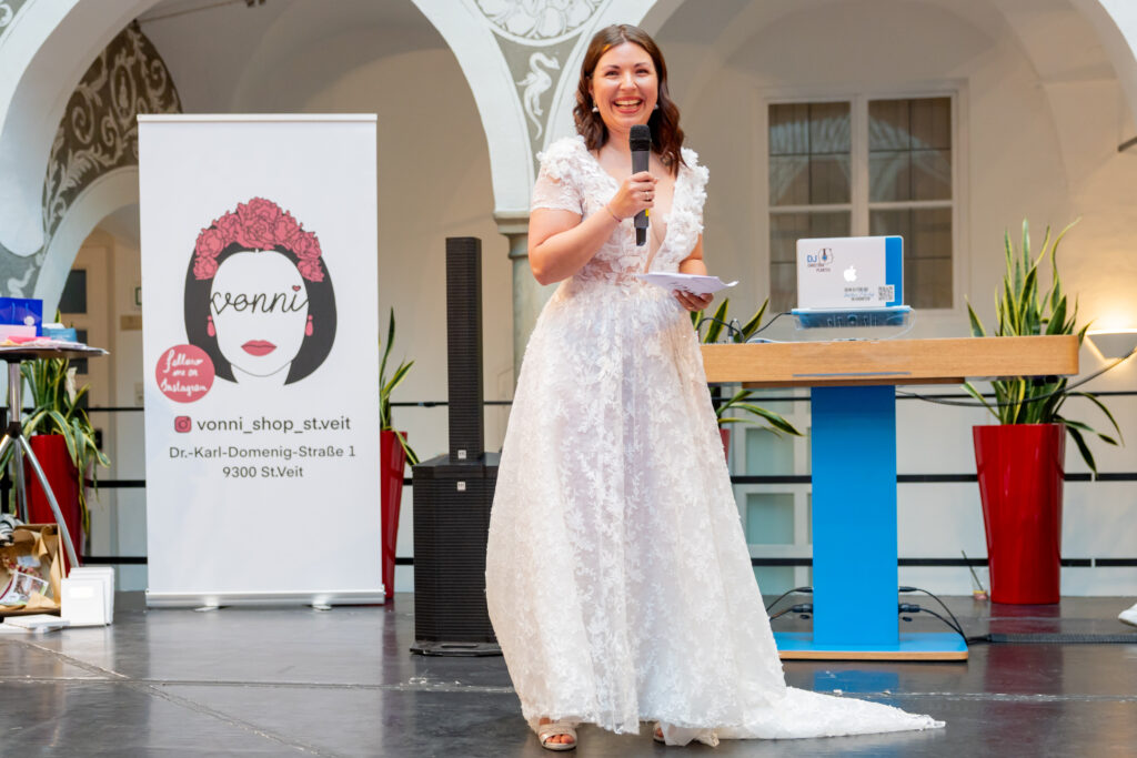 Charity Modenschau vonni charity modeschau 324