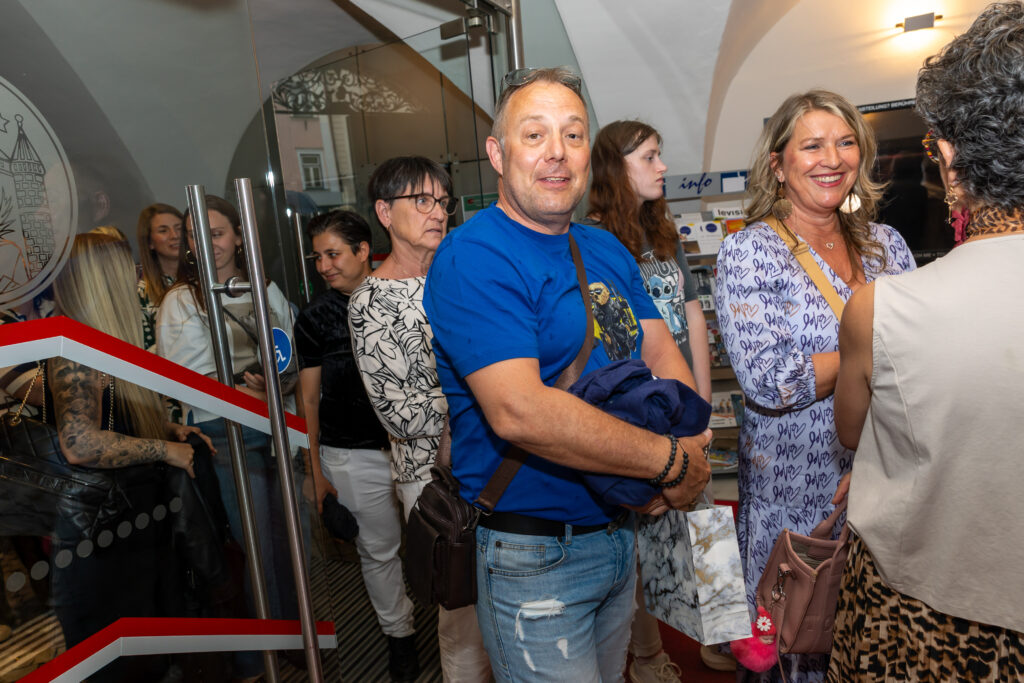 Charity Modenschau vonni charity modeschau 54