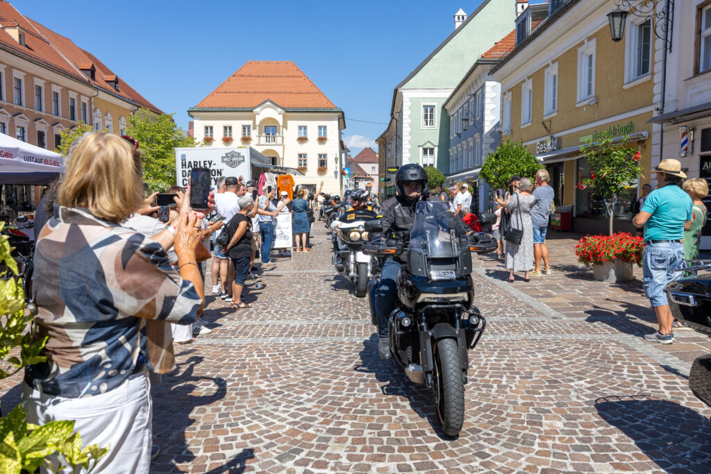 Harley Davidson Charity Tour in St.Veit hd charity tour stopp in st.veit 34